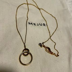 Mejuri Interlocked Circles Gold Necklace